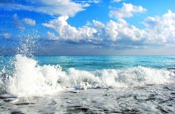 موج البحر